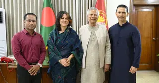 প্রধান উপদেষ্টার সঙ্গে তাজউদ্দিন পরিবারের সাক্ষাৎ